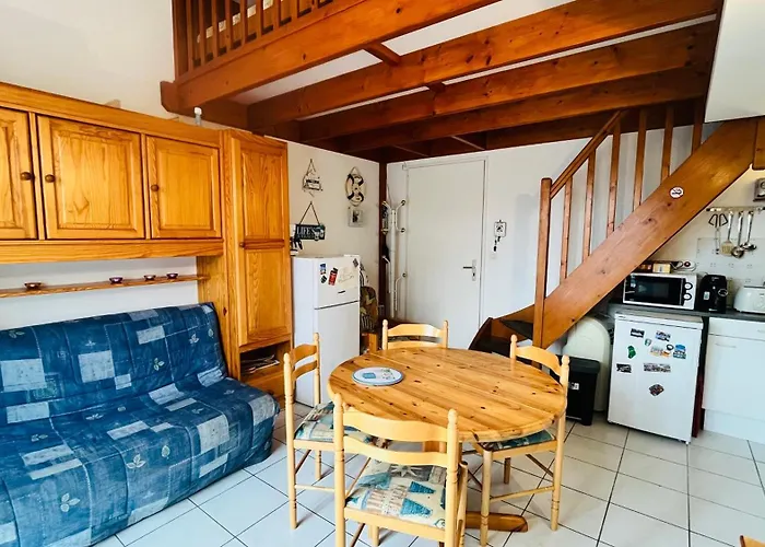 Le Marin Des Vertmarines 펜션 생장드몽